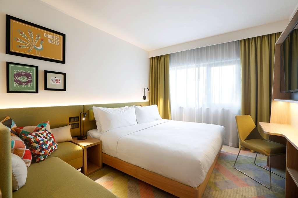 Hampton By Hilton Krakow Airport Hotell Balice Rom bilde