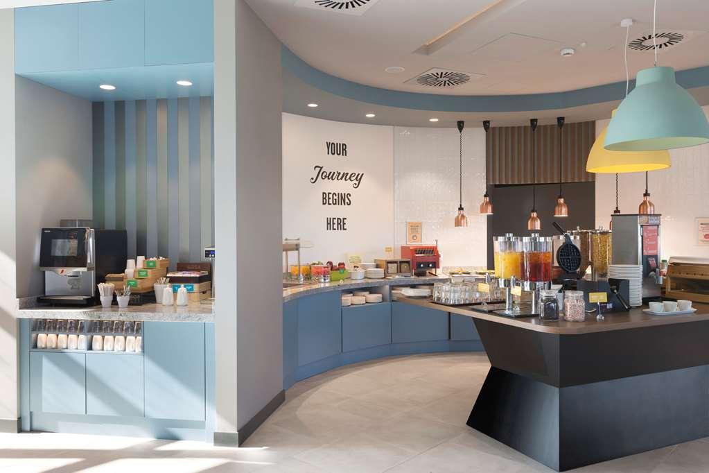 Hampton By Hilton Krakow Airport Hotell Balice Eksteriør bilde