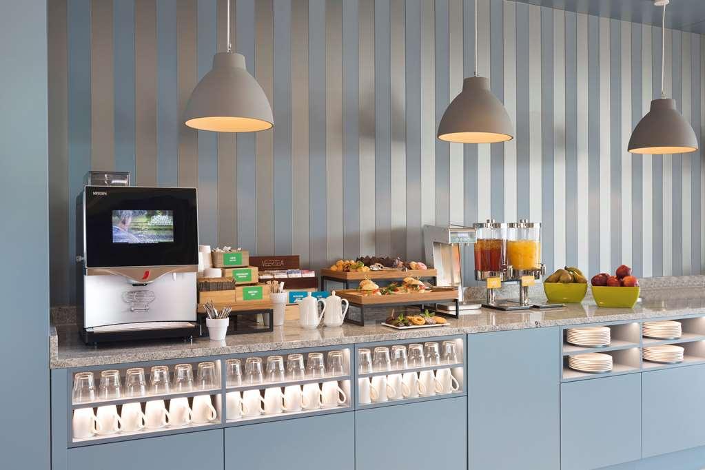 Hampton By Hilton Krakow Airport Hotell Balice Eksteriør bilde